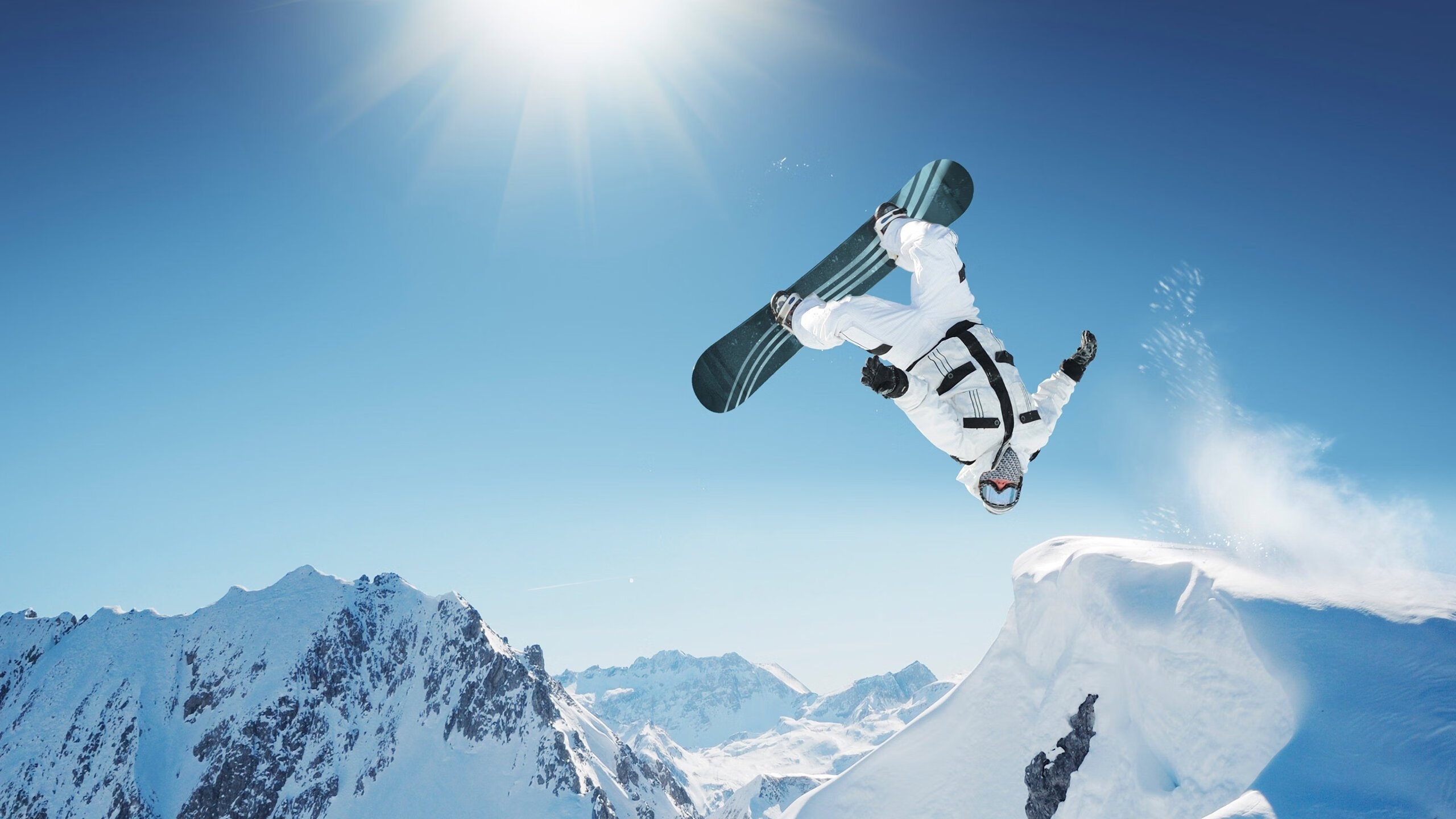 健美锦标赛：力量与美的完美结合，健美竞赛